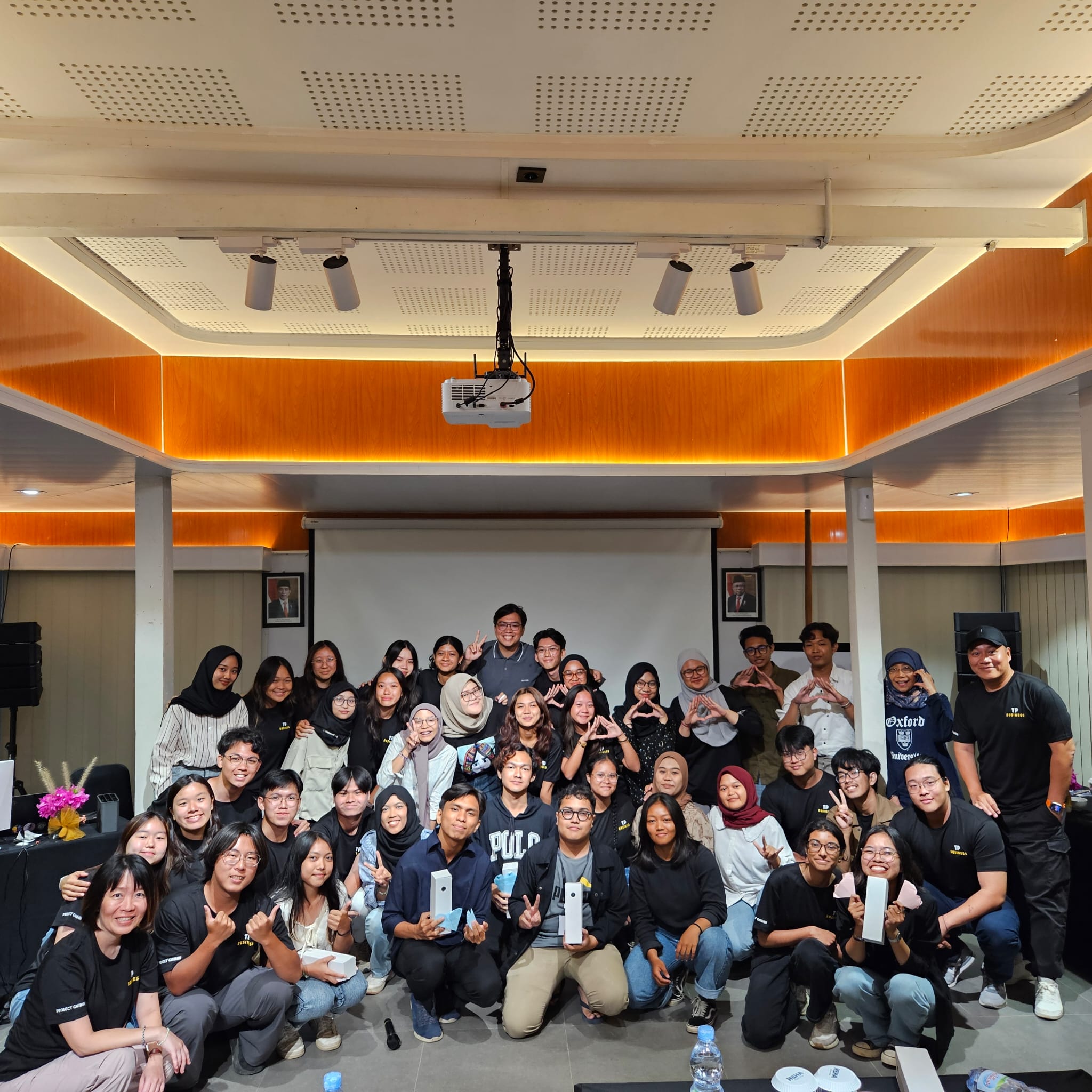 Mahasiswa Agribisnis UPN Veteran Yogyakarta Ikuti KKN Internasional dengan Universitas dari Singapura