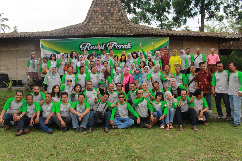 Reuni Mahasiswa Program Studi Agribisnis Angkatan 1990 Di Kaliurang Yogyakarta