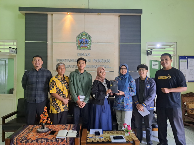 Kolaborasi Dosen dan Mahasiswa Agribisnis UPN Veteran Yogyakarta dalam Penelitian Harga Bawang Merah